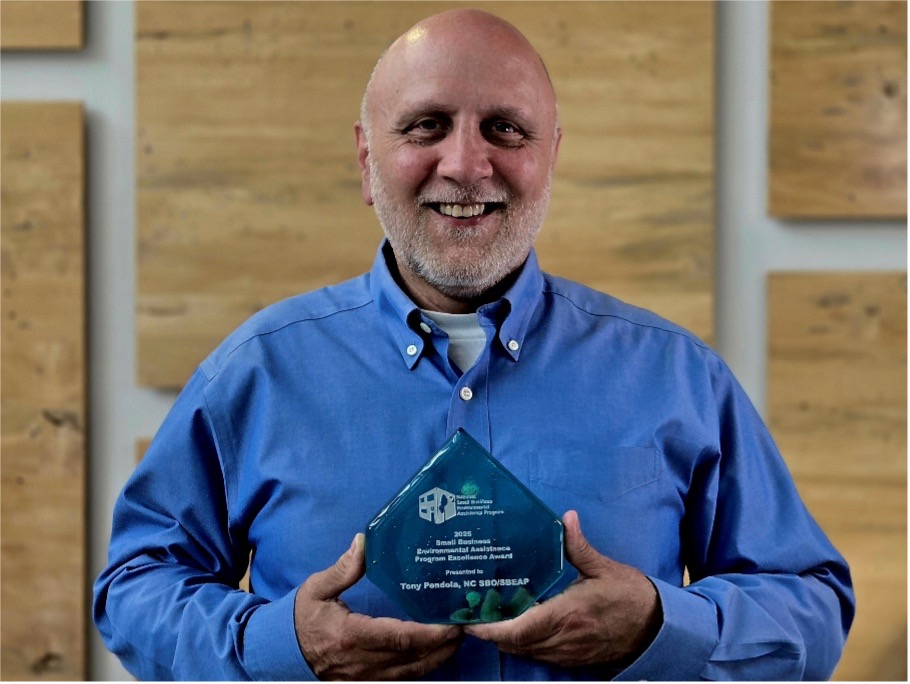 Tony Pendola with award